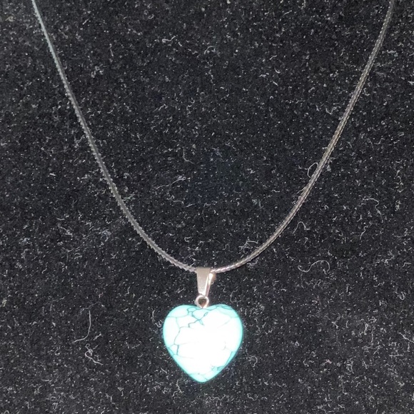 💕2/$25 🧡 VALENTINES DAY❣️Large Heart Necklaces❣️ - Picture 9 of 11